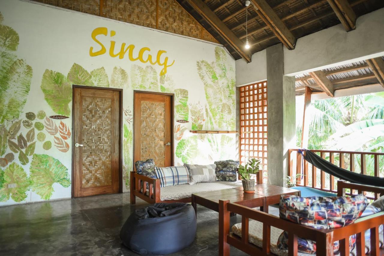 Sinag Hostel (Adults Only) General Luna  Esterno foto