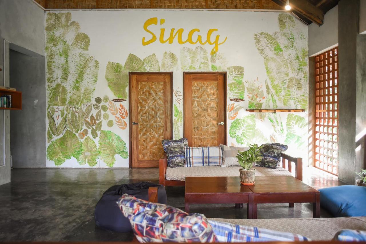 Sinag Hostel (Adults Only) General Luna  Esterno foto