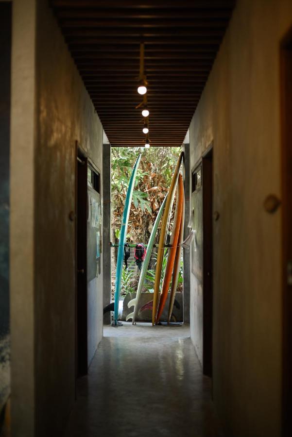 Sinag Hostel (Adults Only) General Luna  Esterno foto